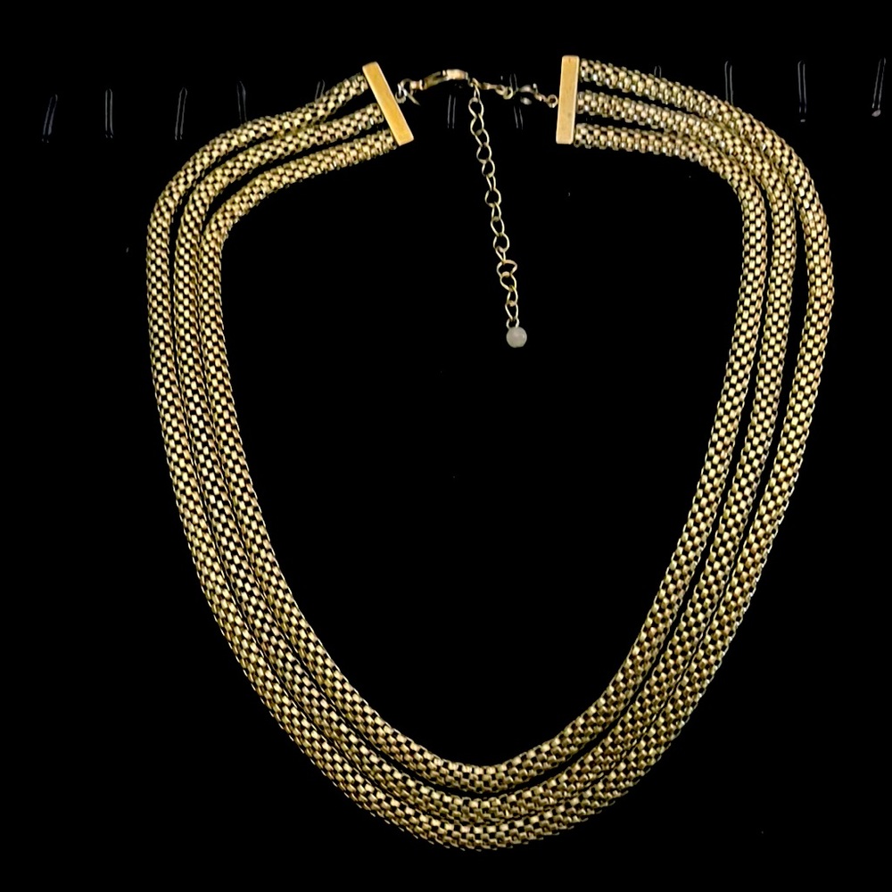 Brass tone boxed rope 3 tier choker with extender